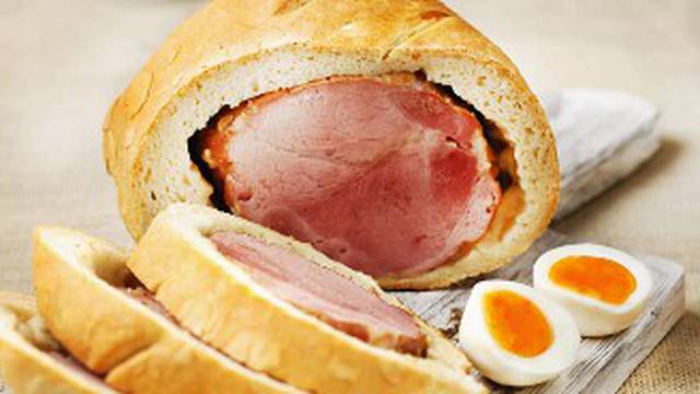 Easter ham wrapped in bread (Hungary)