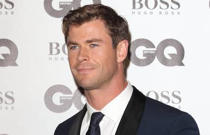 Chris Hemsworth pokazao je dio treninga i oduševio pratiteljice: 'Da, ostavio sam ga u prašini...'