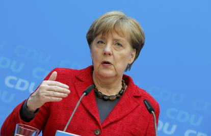 Merkel: Predugo smo ignorirali izbjegličku krizu na pragu EU