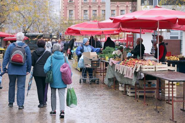 Zagreb: Europski trg je od danas tržnica