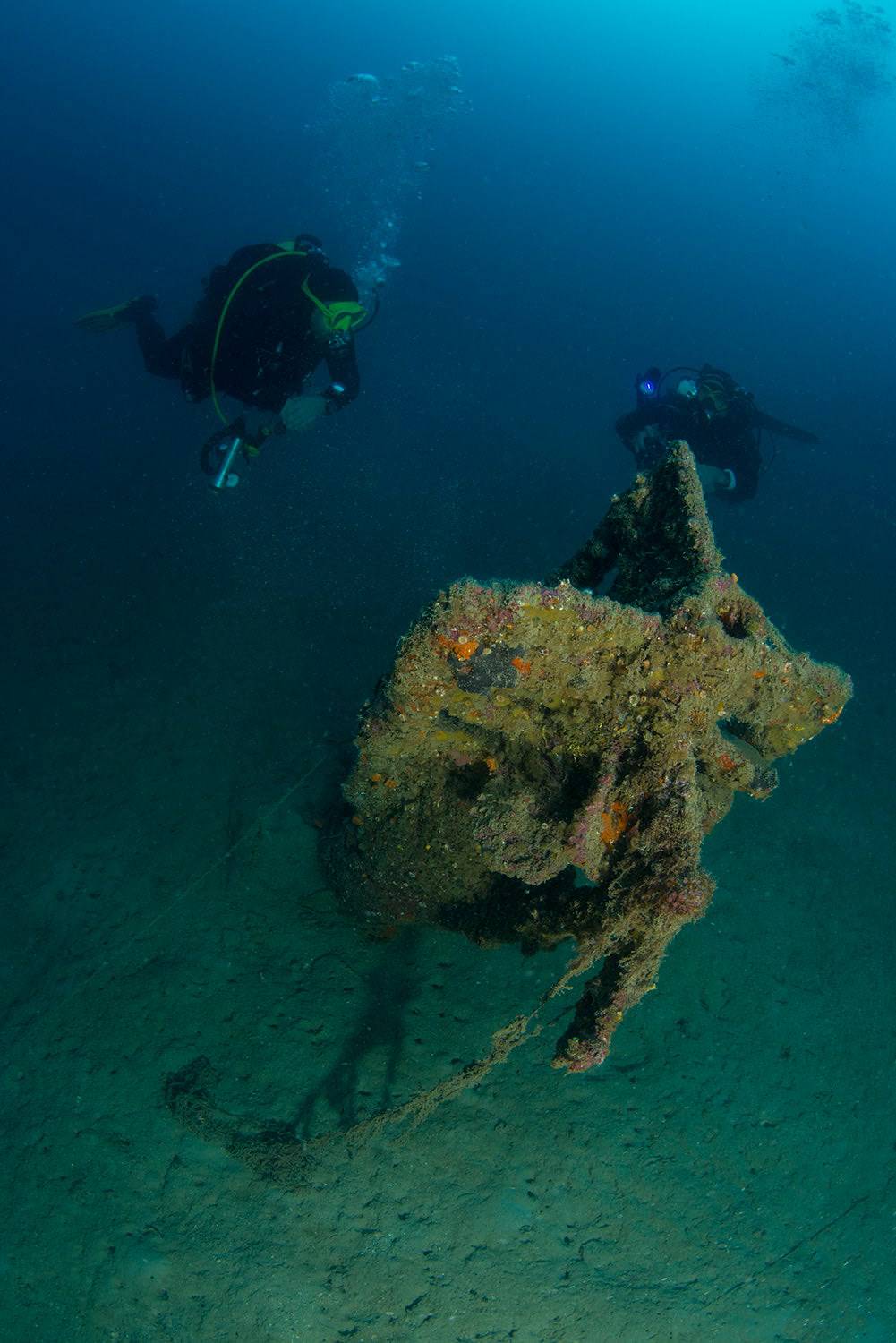 'Ronili smo i vidjeli propeler. To je bio torpedo. Napola zakopan u mulju. Blizu je bila i mina'