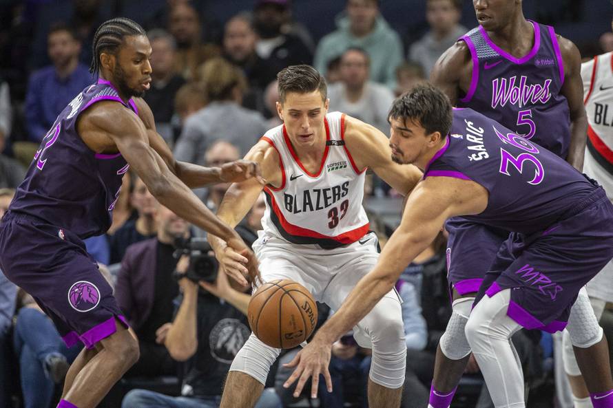 NBA: Portland Trail Blazers at Minnesota Timberwolves