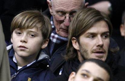 David Beckham i sin Brooklyn doživjeli sudar, nisu ozlijeđeni