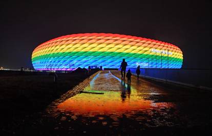 Nijemci šalju Orbanu poruku? Allianz Arena u duginim bojama