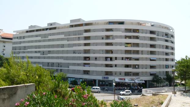 Split: Zgrade na Žnjanu u kojima Thompson ima kafi? i stan