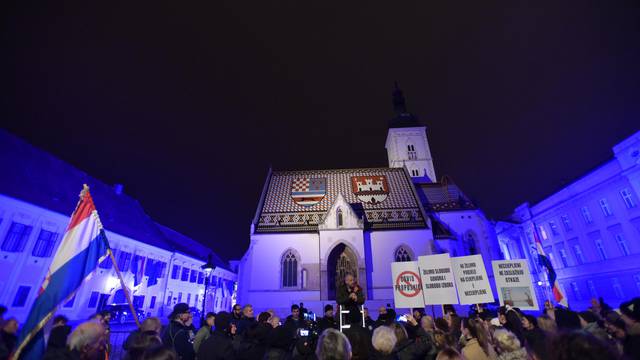 Zagreb: Prosvjednici ponovno ispunili Markov trg