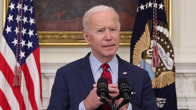  U.S. President Joe Biden comments on the shooting in Colorado at the White House in Washington