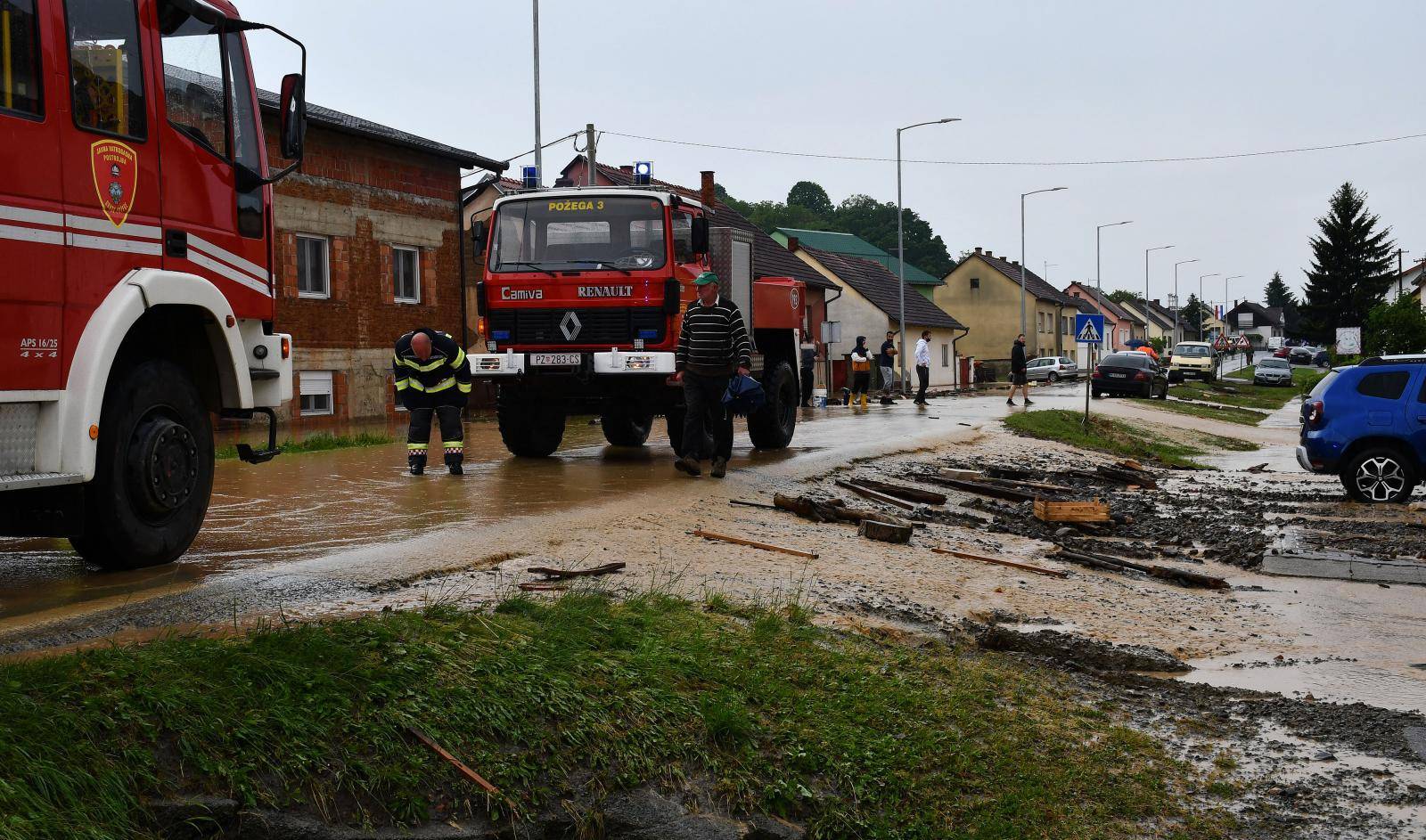 Vidovci: Jako nevrijeme pogodilo požeštinu