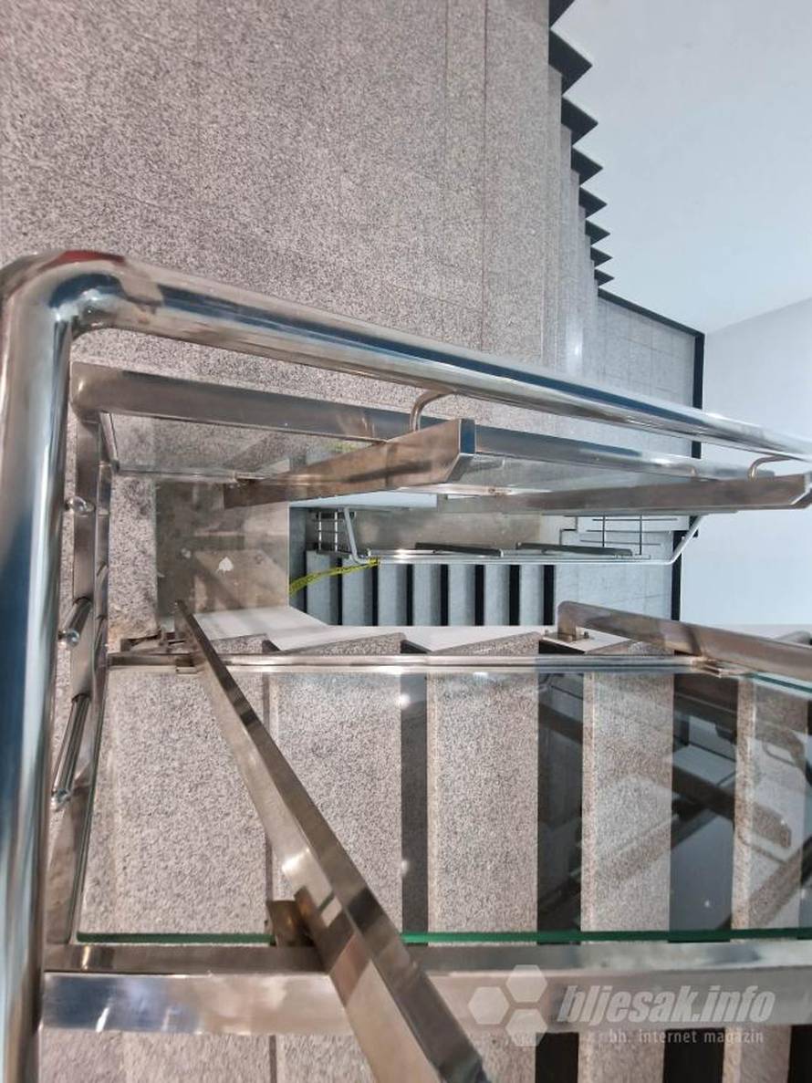 Curica (4) u Mostaru propala kroz staklo u šoping centru. Bolnica: Lakše je ozlijeđena