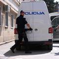 Zadarska policija uhitila dvojicu huligana, napadnuti novinari završili su u bolnici na šivanju