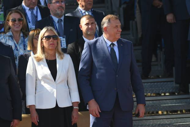 Beograd: Vojna parada "Snaga jedinstva" na kojoj je sudjelovalo oko deset tisuca pripadnika