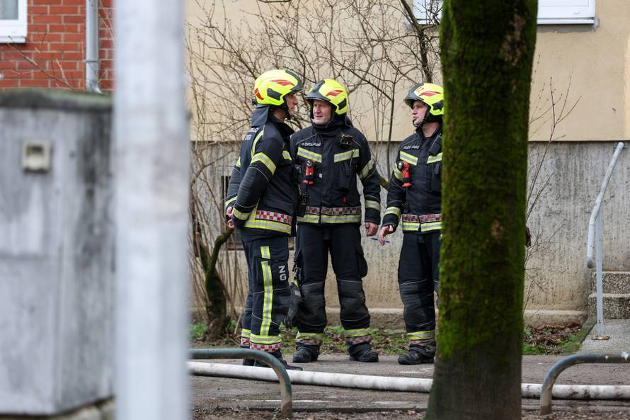 Zagreb: Požar u Ulici Hrvoja Macanovića, tri osobe ozlijeđene