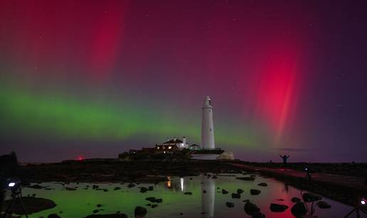 Spektakularno svjetlo na nebu: Čarobna aurora borealis obasjala svjetionik St. Mary
