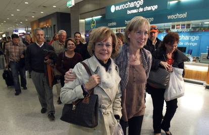 Dio Hrvata evakuirali iz Egipta, avion ih je prevezao do Beča