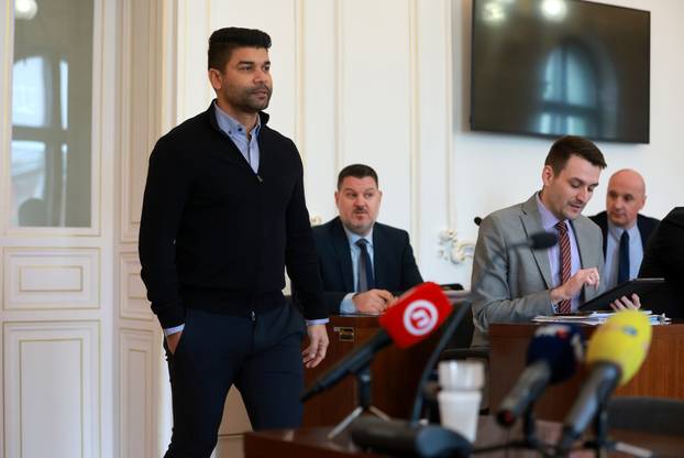 Osijek: Nastavljeno suđenje braći Mamić i ostalima