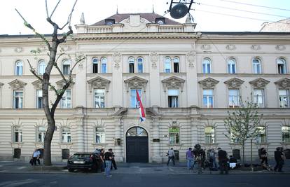 Optužnica za Bundekfest i šator vraćena je na doradu