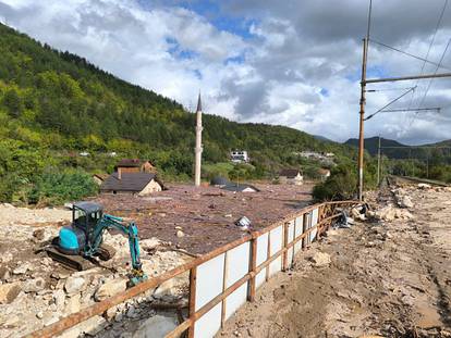 FOTO Jablanica: 100 slika tuge