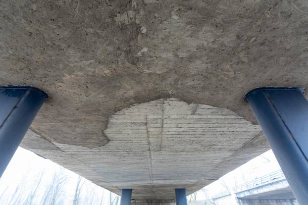 Zagreb: Most slobode nakon nedavno završene sanacije