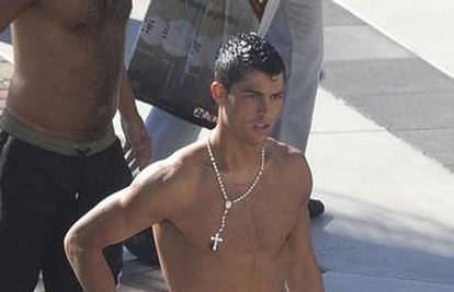 Ronaldo kupio tinejdžeru gaće od oko 20 tisuća kuna