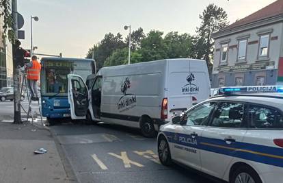 Sudar na Ilici: 'Kombi je skretao lijevo, ali autobus ima prednost'