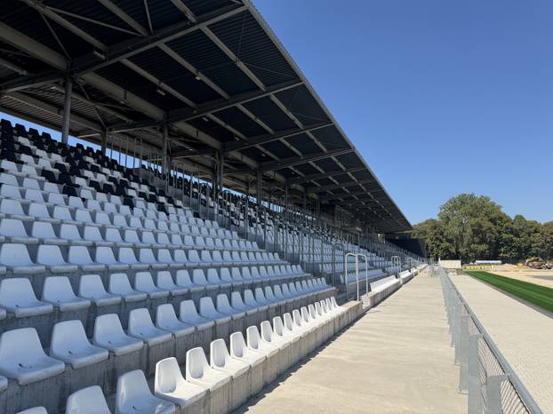 FOTO Nova slavonska ljepotica. Evo kako napreduju radovi na stadionu kultnog kluba uz Savu