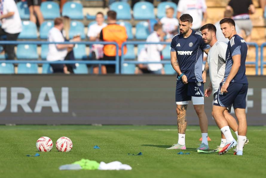 Varaždin: SuperSport HNL, 6. kolo, NK Varaždin - HNK Hajduk, zagrijavanje