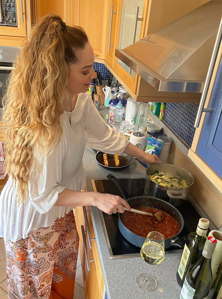 Simona Mijoković: Služila sam đavlu, bila sam sve što pišete i gora! Borila sam se i oprostila si