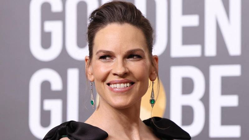 Kao curica je živjela u prikolici, a danas ima dva Oscara: Hilary Swank u pedesetima živi san