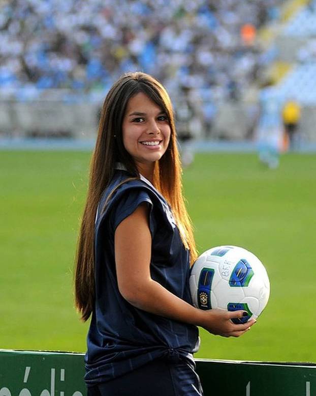 FOTO Nadal ju je gutao očima u Brazilu. Gdje je ova hostesa 11 godina poslije i kako izgleda?