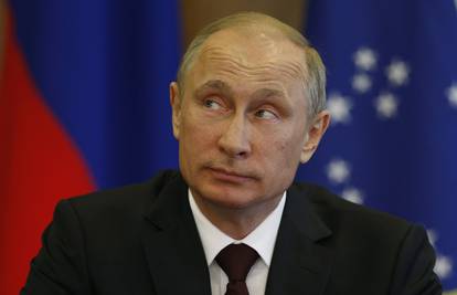 Putin tvrdi: Moramo spriječiti revoluciju u boji u našoj Rusiji