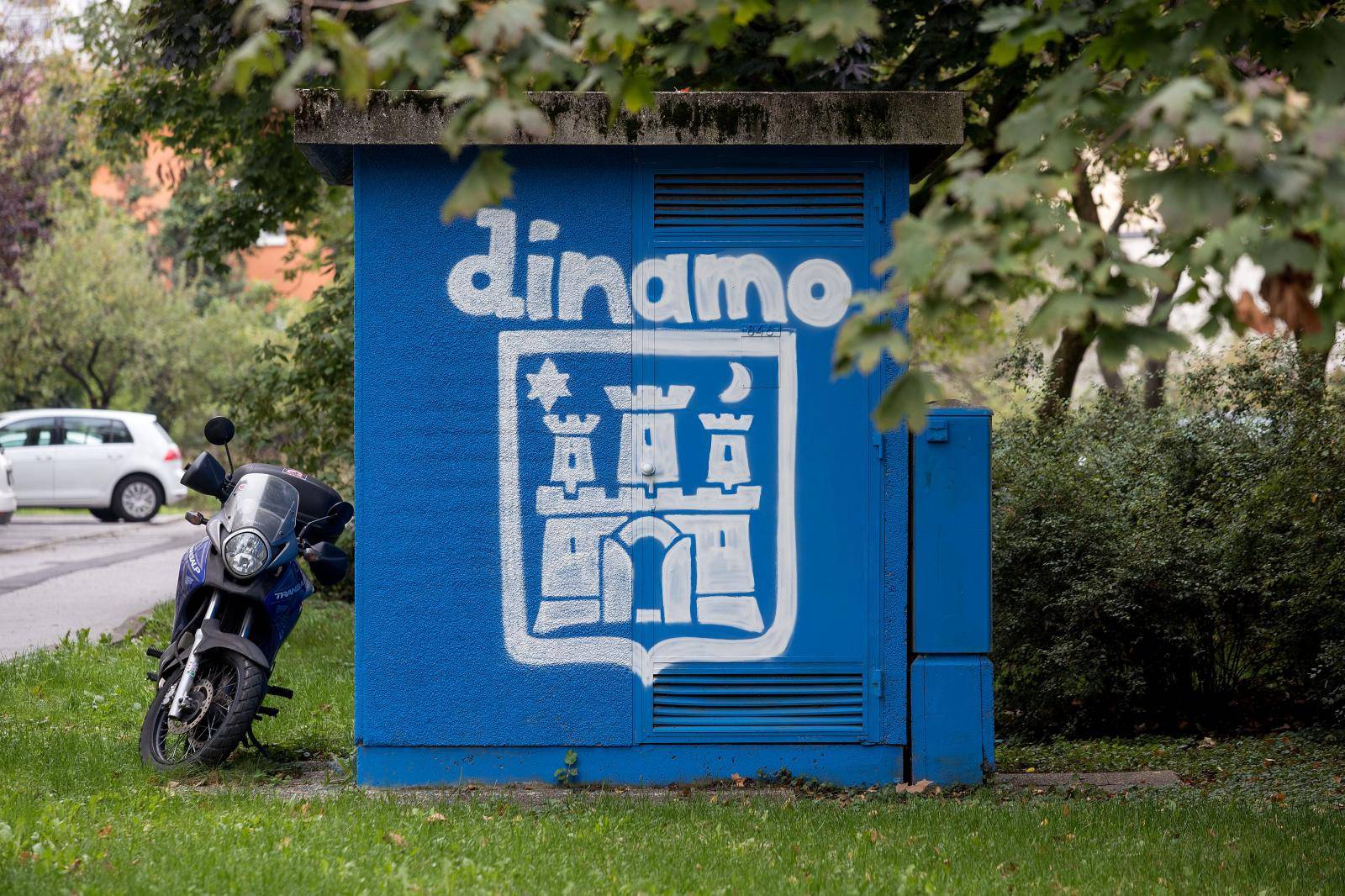 Zagreb: Murali i grafiti Bad Blue Boysa posvećeni Dinamu