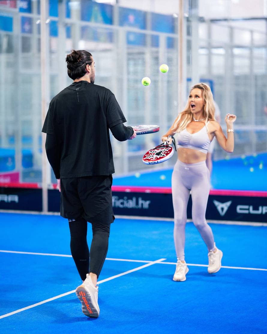 Maja Šuput i Šime Elez bez zadrške razmjenjivali nježnosti pred Valentinovo