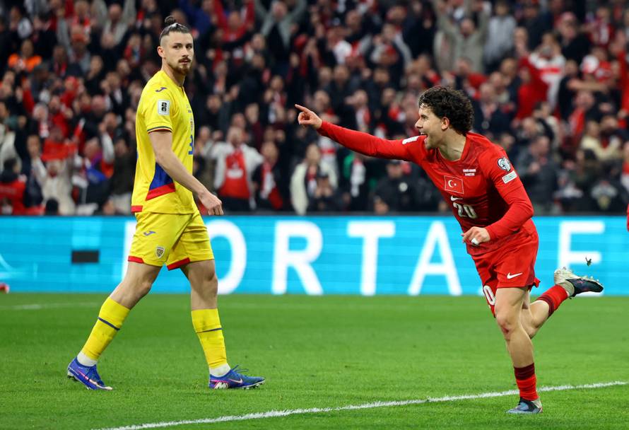 FIFA World Cup - UEFA Qualifiers - Semi Final - Turkey v Romania