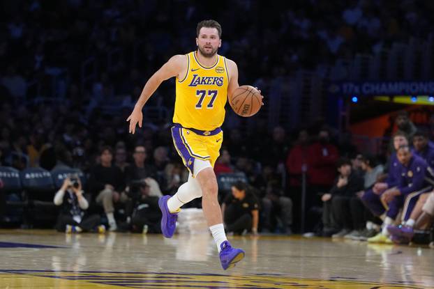 NBA: Indiana Pacers at Los Angeles Lakers