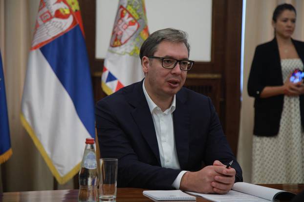 Beograd: Vučić se sastao sa Stuartom Peachom, specijalnim izaslanikom Ujedinjenog Kraljevstva za Zapadni Balkan 