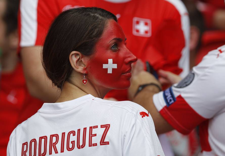 Romania v Switzerland - EURO 2016 - Group A