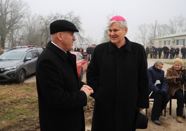 Žažina: Obilazak obnove crkve sv. Nikole i Vida