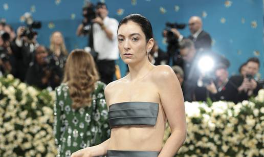 Hrvatica skoro pa u toplesu na Met Gali: 'Nije trebala doći ako joj je omot žvake bio vrhunac!'