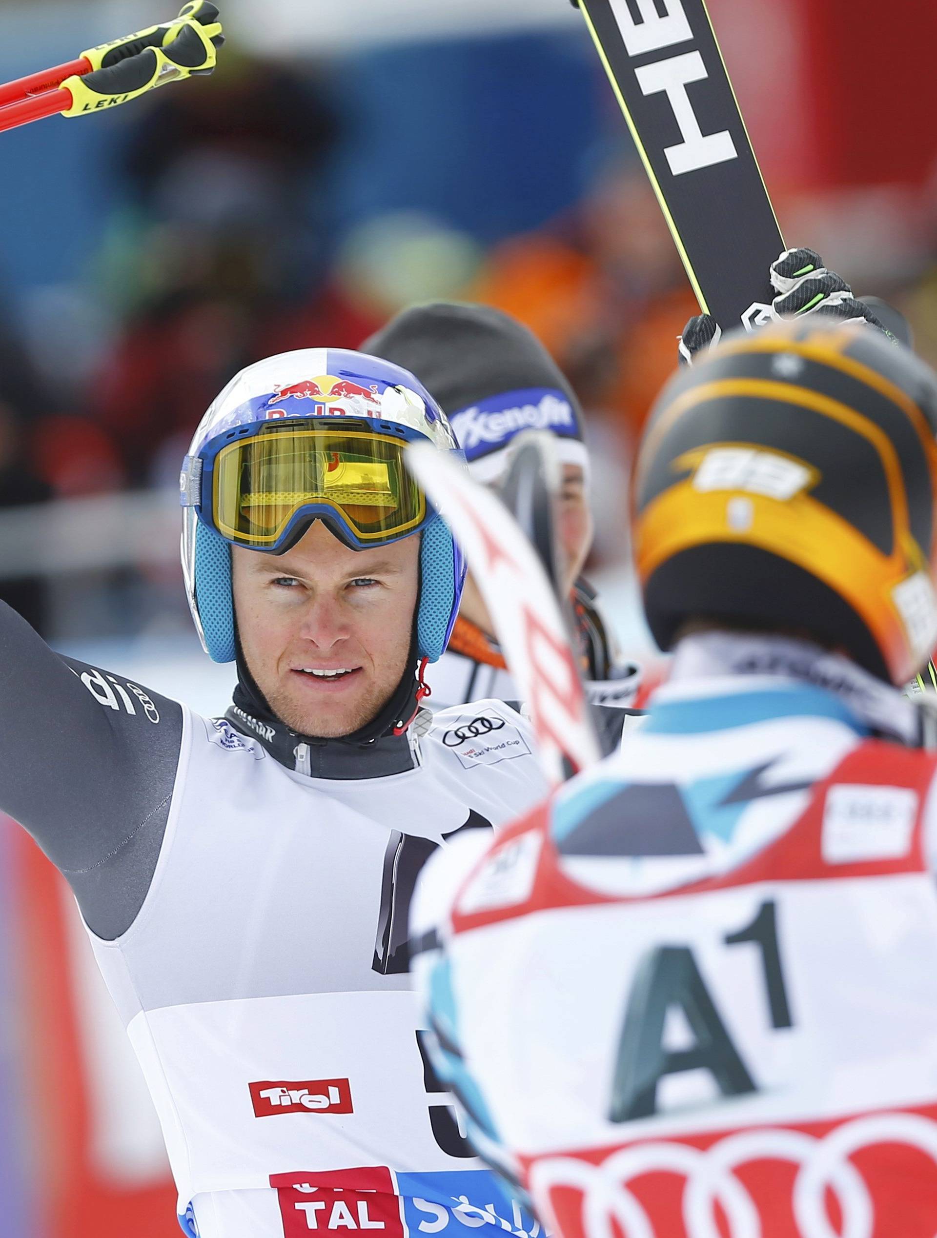 Alpine Skiing - FIS Alpine Skiing World Cup - Giant Slalom Men