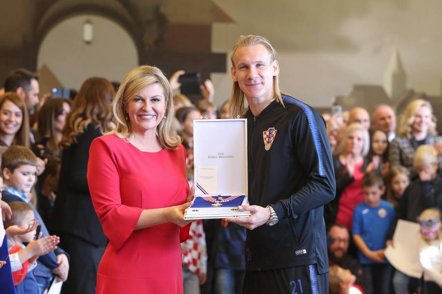 Kolinda je odlikovala Vatrene: Svijet je vidio tko su Hrvati...