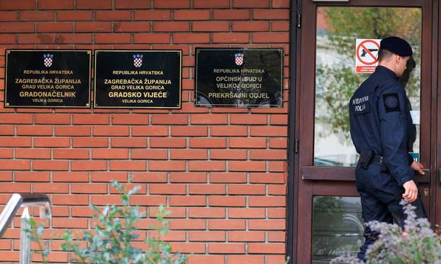 Na Općinskom sudu u Velikoj Gorici počela saslušanja muškaraca osumnjičenih da su pjevali ustaške pjesme 
