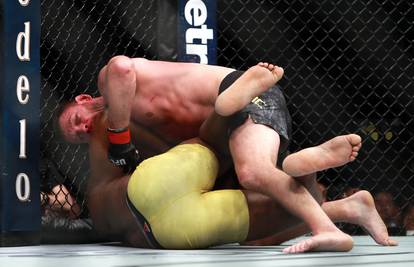 White: Ngannou je jako loš tip. Trebao sam ga potjerati još kad ga je Miočić brutalno razbio