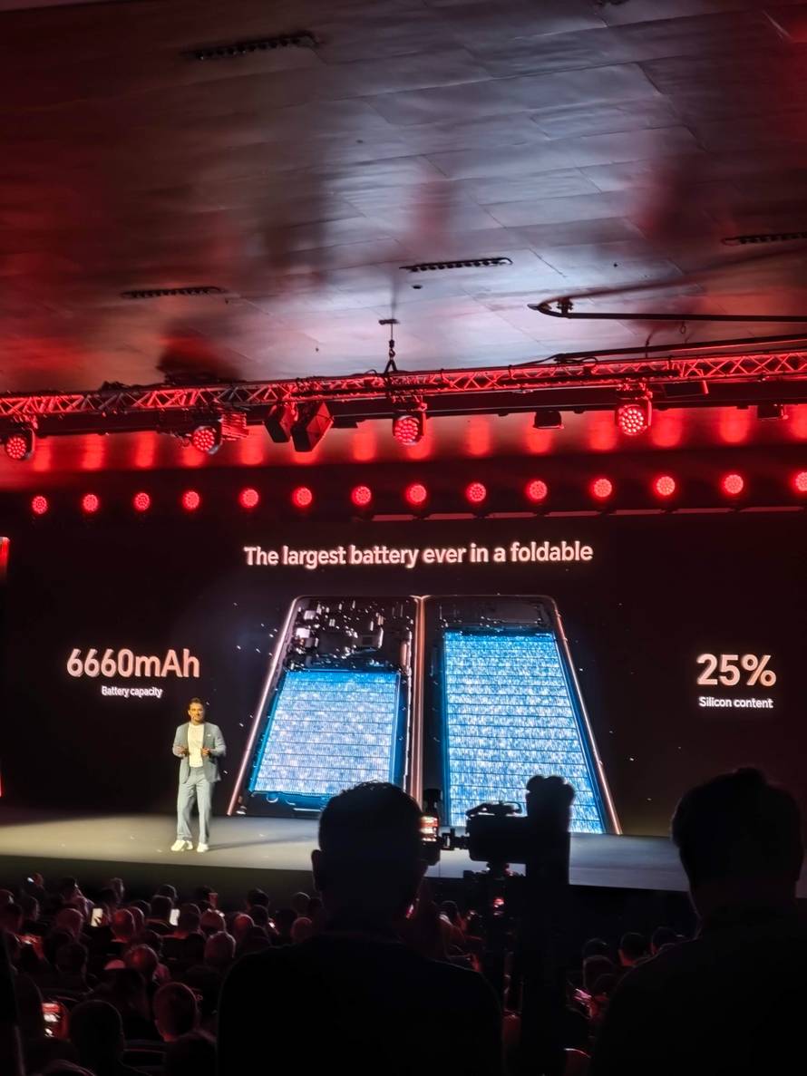 VIDEO Honor pomiče granice: Magic V6 je nevjerojatno tanak  i ima impresivnu bateriju