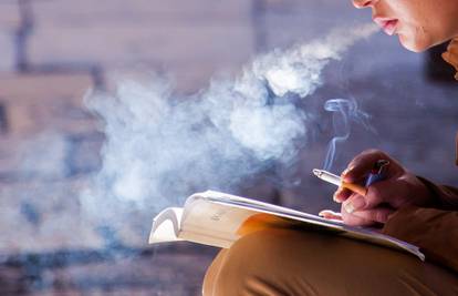 Najčešći uzroci pušenja kod mladih: Karakter, ocjene i piće