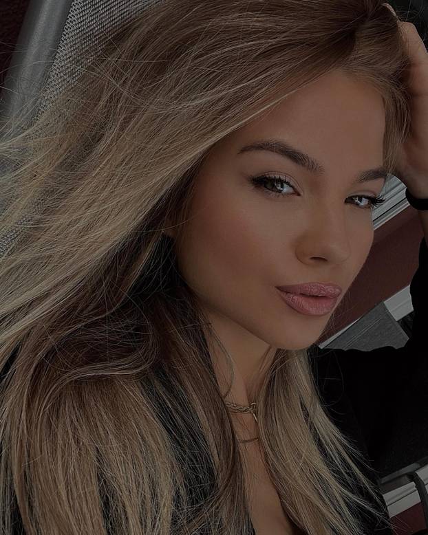 FOTO 'Vatreni' ju je zaprosio i dugo skrivao od javnosti: Čekao sam tri mjeseca da mi odgovori