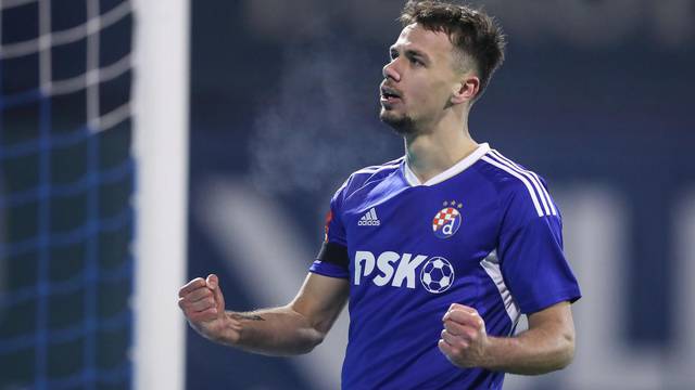 Dario Špikić je dva puta slavio ali oba Dinamova pogotka poništena su zbog zaleđa