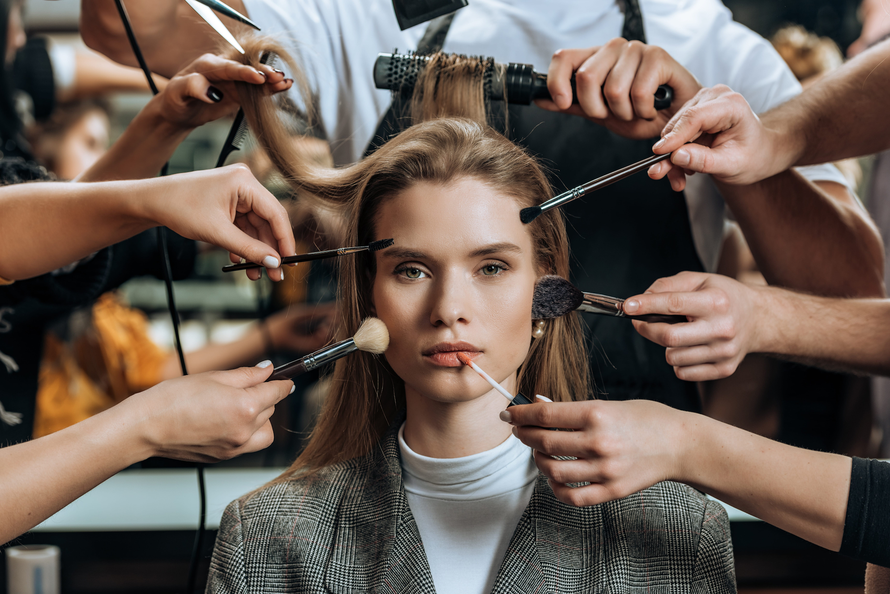 Manje šminke, više samopouzdanja: Beauty trendovi koje vrijedi otkriti