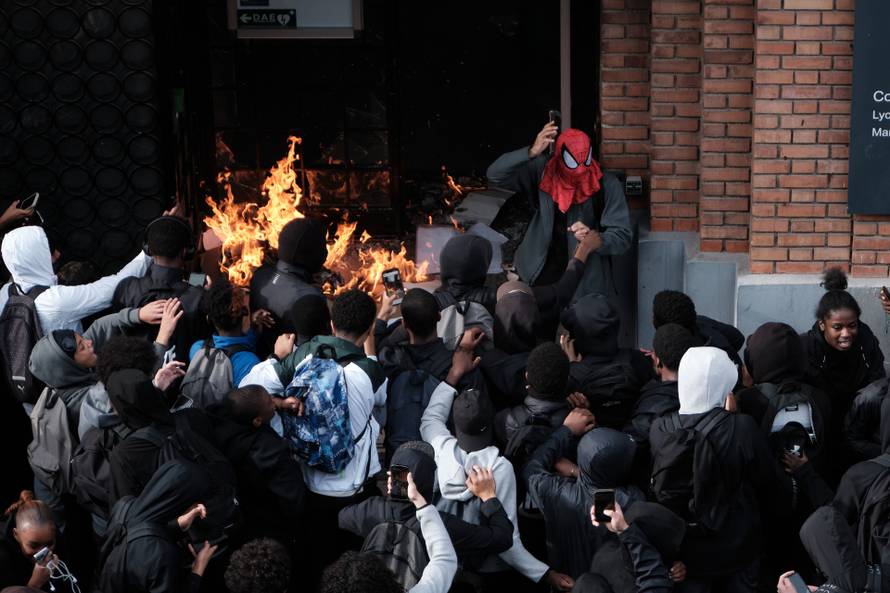 France Students protest outside Lycée Martin Nadaud in the 20th arrondissement of Paris