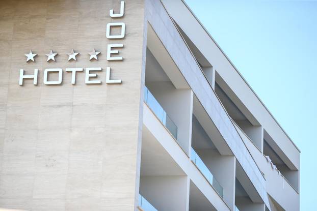 Novalja: Hotel Joel, luksuzni hotel Dejana Lovrena 