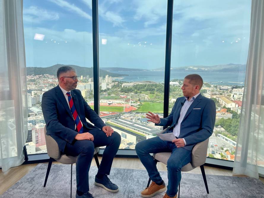 Predsjednik Hajduka: U minusu smo, prodavat ćemo igrače.  A želim da se Livaja ovdje umirovi